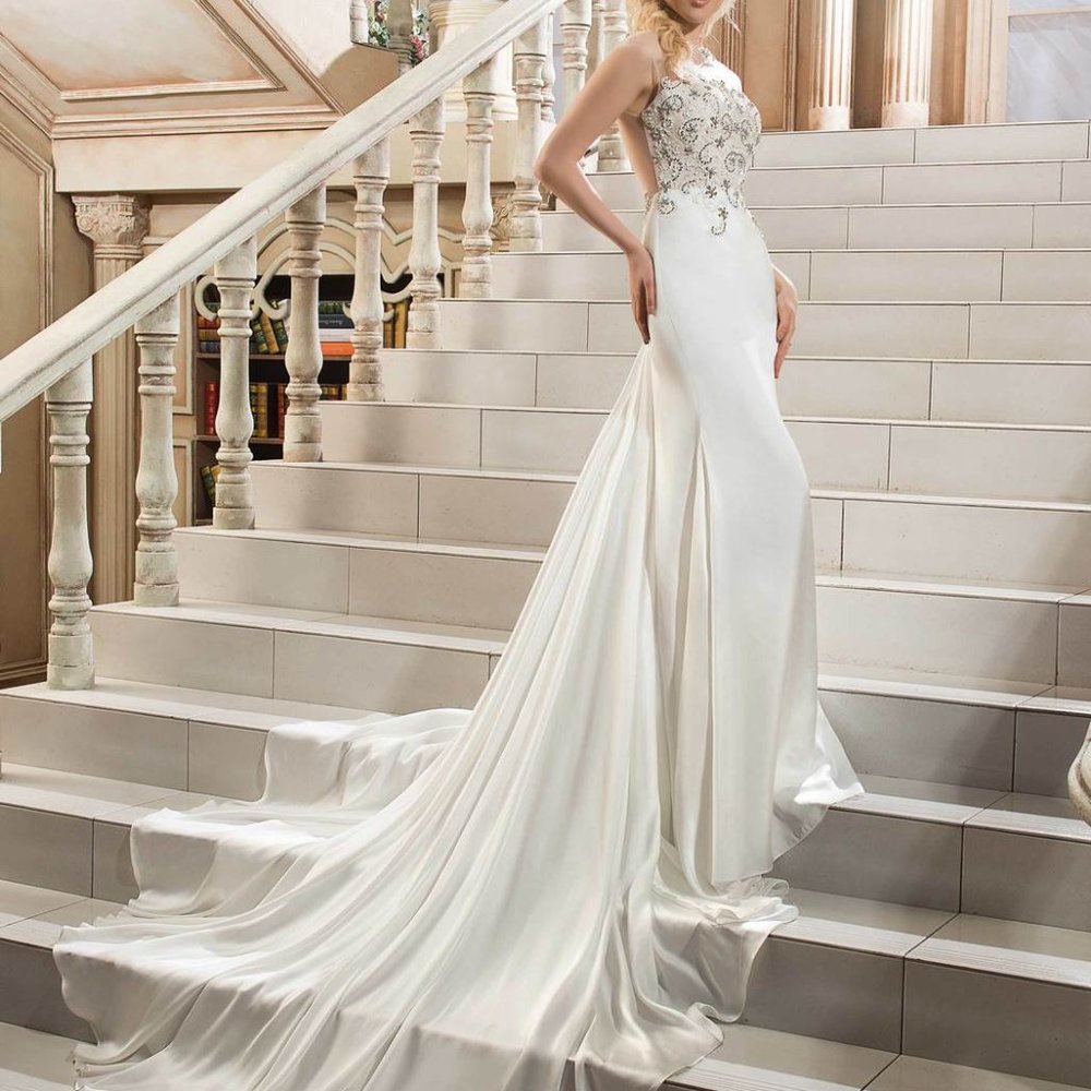 Wedding/Prom Dress - Picture 8 of 8